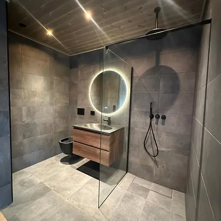 Hus Til Leie I Appartamento Stryn